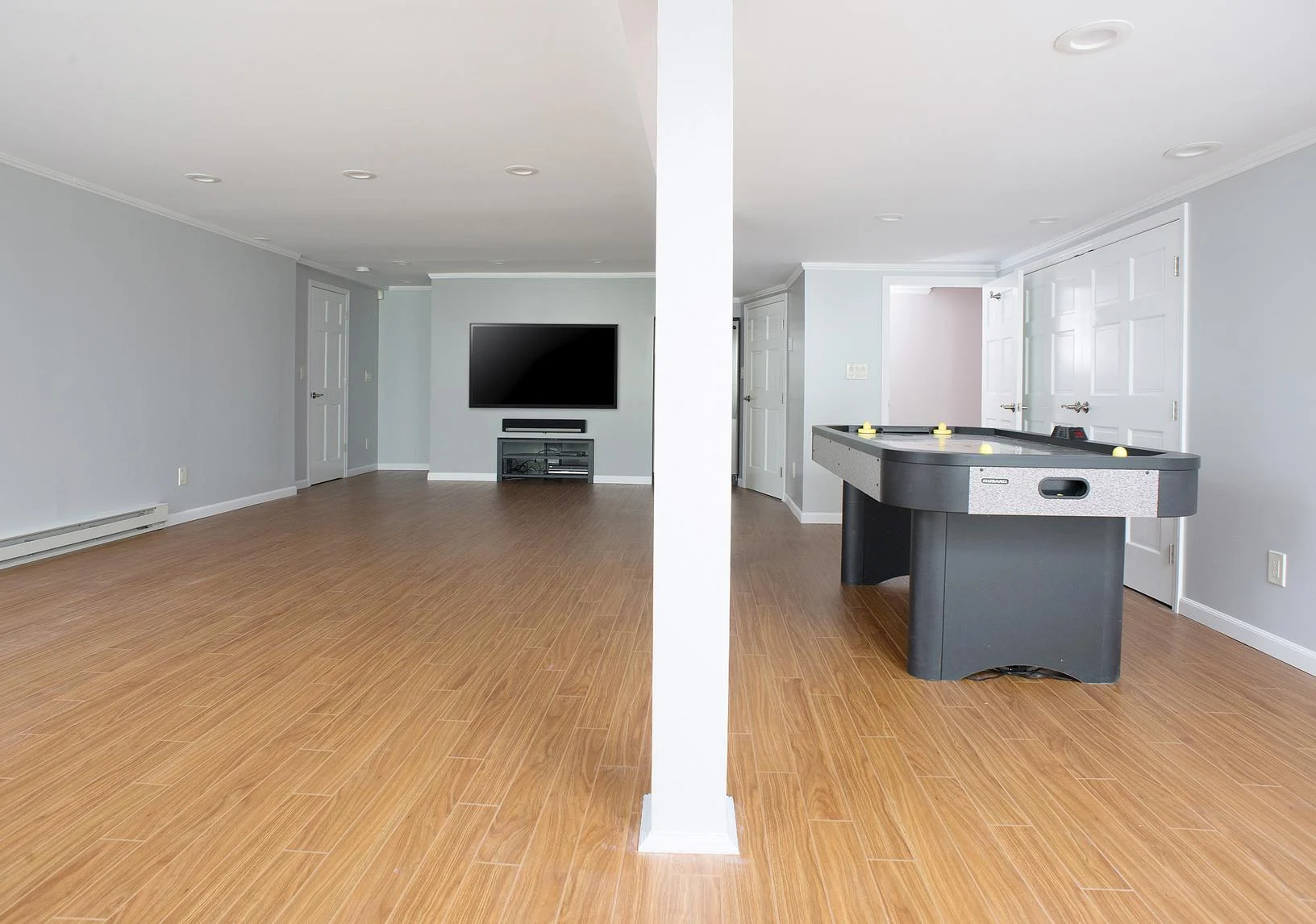 basement game room
